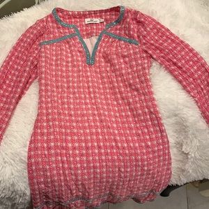 Pink and teal sequin Vineyard Vines shift dress